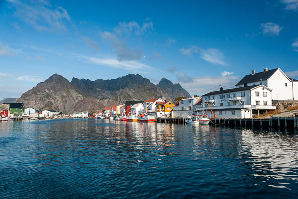 Henningsvær