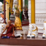 Regen an der Shwedagon Pagode