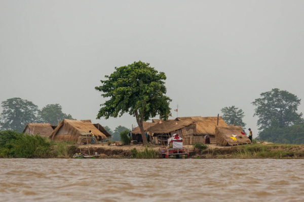 Myanmar, Mandalay, Hütten, Fluss