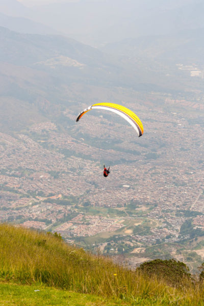 Paragliding, Medellin, Kolumbien