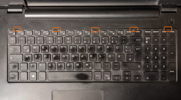 Dell Inspiron 5748, Tastatur ausbauen, Anleitung