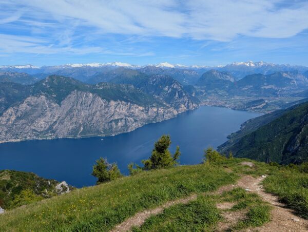 Blick vom Monte Baldo auf den Gardasee