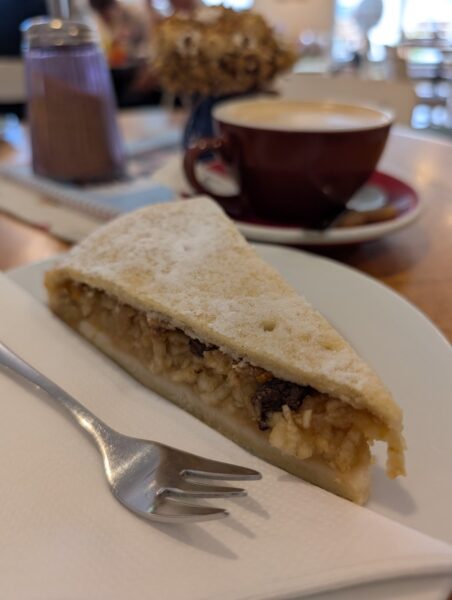 Lecker Kuchen und Kaffee im Cukráre? u Elišky